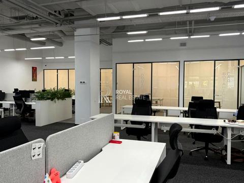 комерційна за адресою Сім'ї Прахових вул. (Гайдара), 50