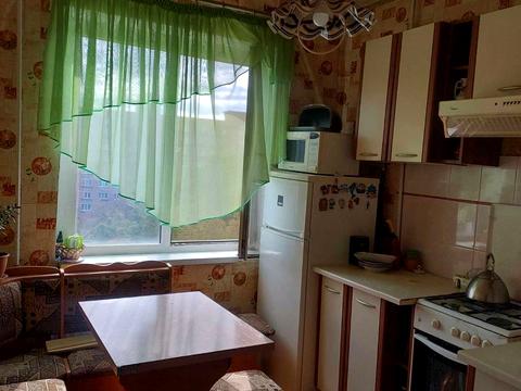 квартира за адресою Героїв України вул., 9