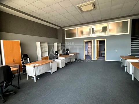 комерційна за адресою Жилянська вул., 59