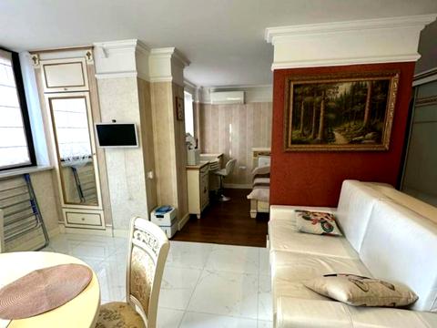 квартира за адресою Сухумська вул., 24