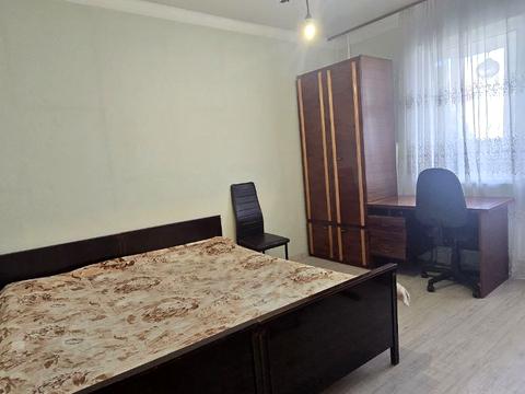 квартира за адресою Академіка Глушкова просп., 25