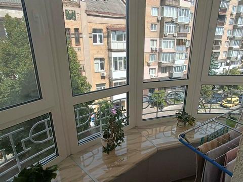 квартира за адресою Олександра Кониського вул., 46/11
