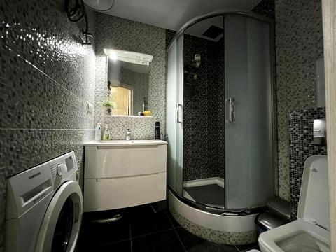 квартира за адресою Марії Приймаченко бульв. (Академіка Ліхачова), 8