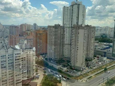 квартира за адресою Дніпровська набережна вул., 14