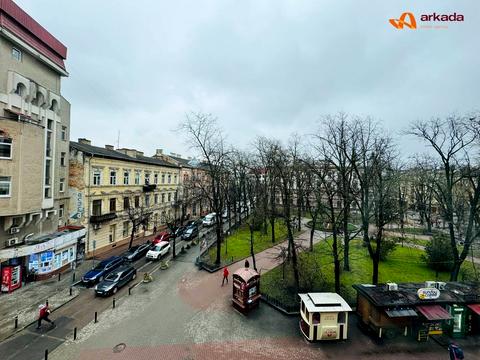 квартира за адресою Михайла Грушевського вул., 1