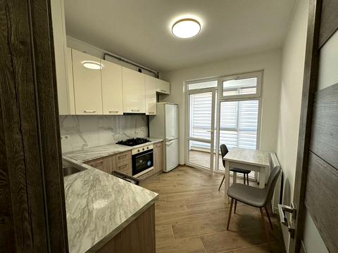 квартира за адресою Героїв Крут вул., 4-Б