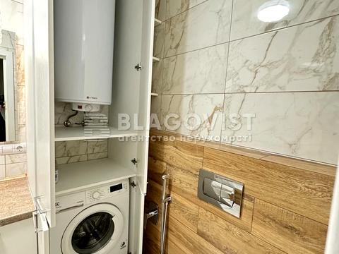 квартира по адресу Софии Русовой ул., 5