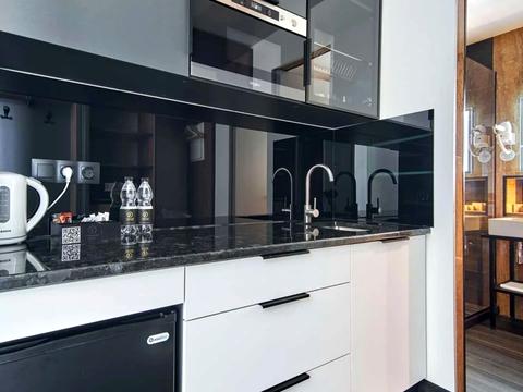 квартира за адресою урочище Вишні вул., 13