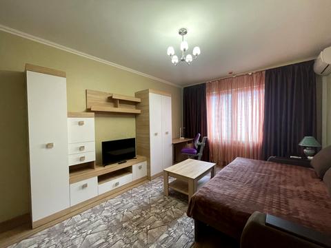 квартира по адресу Софии Русовой ул., 1