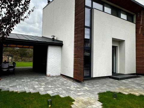 будинок за адресою Київ, Лютнева вул., 58