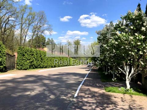 будинок за адресою Дачна