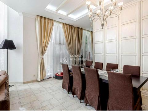 будинок за адресою Лісова вул.