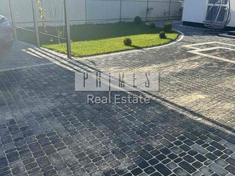 дом по адресу Київська вул.