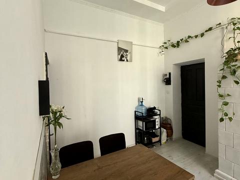 квартира за адресою Дорошенка вул., 56