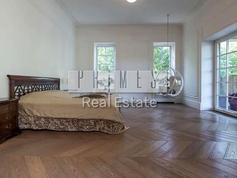 будинок за адресою Соснова вул.