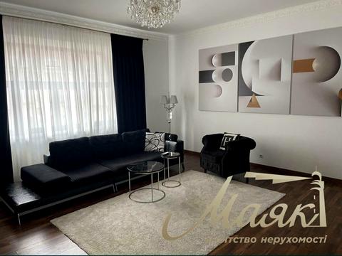 квартира за адресою Воздвиженська вул., 18