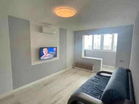 квартира за адресою Академіка Заболотного вул., 100