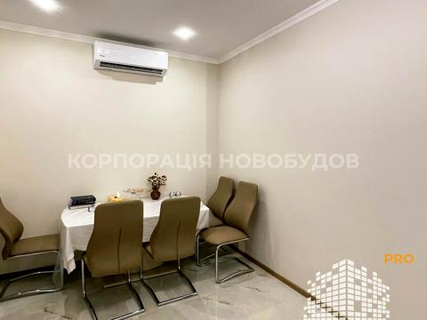 квартира по адресу Габора Дойко ул., 10