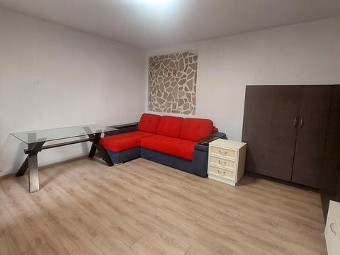 будинок за адресою Михайла Комарова вул., 7