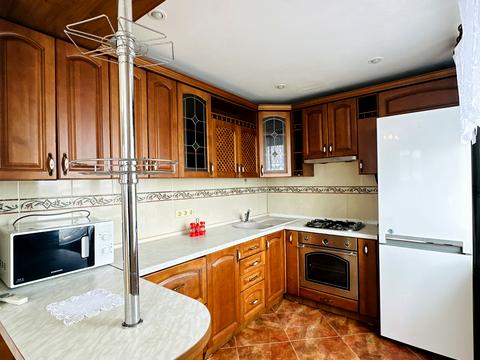 квартира за адресою Новаторів вул., 4