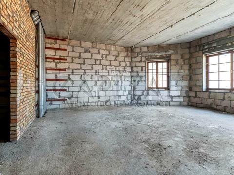 будинок за адресою с. Нові Безрадичі, Сонячна