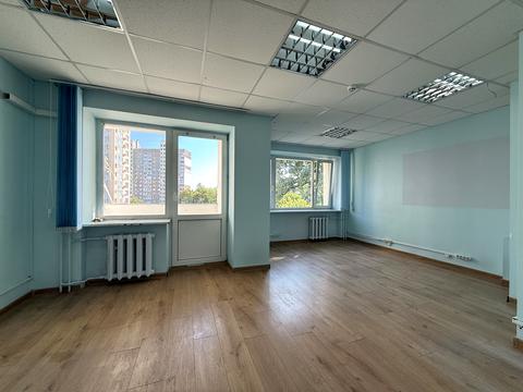 коммерческая по адресу Ореста Васкула ул., 8-А