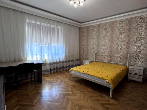 квартира за адресою Шкільна вул., 4