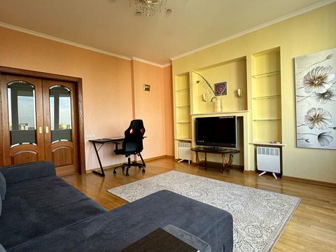 квартира по адресу Верховинная ул., 35