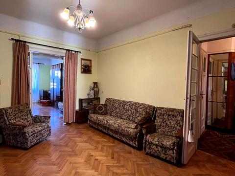 квартира по адресу Андрея Шептицкого ул., 12