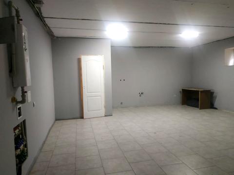 комерційна за адресою Білокур вул. (Курська), 8