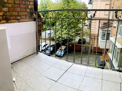 квартира по адресу Круглоуниверситетская ул., 13