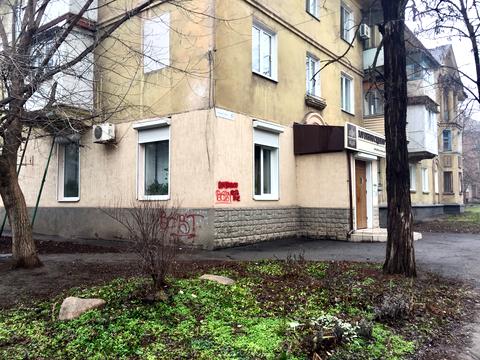 комерційна за адресою Степана Тельги, 65