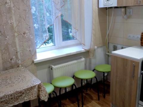 квартира за адресою Євгена Тельнова вул., 8