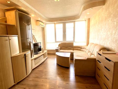 квартира за адресою Академіка Вернадського бульв., 87