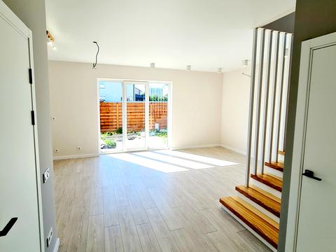 дом по адресу Янтарная ул., 15