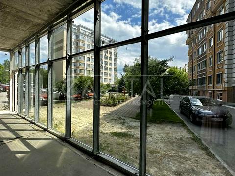 комерційна за адресою Тетерівська вул. (Іртишська), 18-А