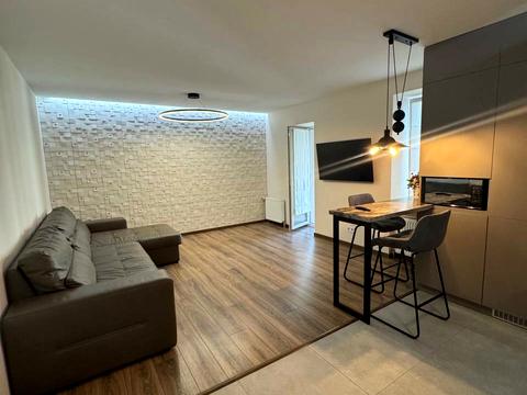 квартира за адресою Автокразівський бульв., 8