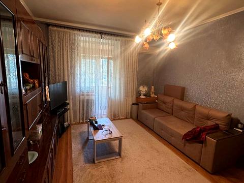 квартира за адресою Толстого Льва пл., 15