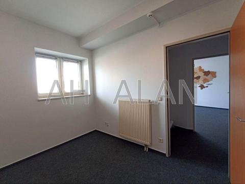 коммерческая по адресу Большая Васильковская ул. (Красноармейская), 9-2