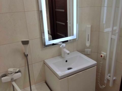 квартира за адресою Академіка Кіпріанова вул., 4