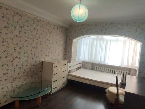 квартира за адресою Героїв полку "Азов" вул. (Маршала Малиновського), 6-Б