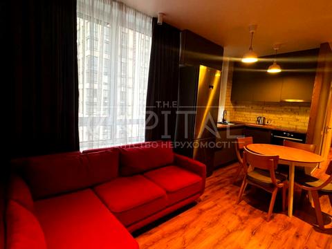 квартира за адресою Салютна вул., 2-Б