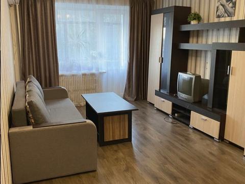 квартира за адресою Сухомлинского, 48