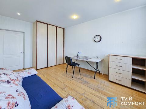 квартира за адресою Миколи Бажана просп., 10