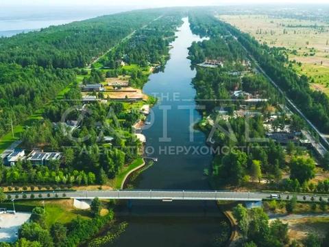 будинок за адресою с. Лебедівка, Набережна вул., 21