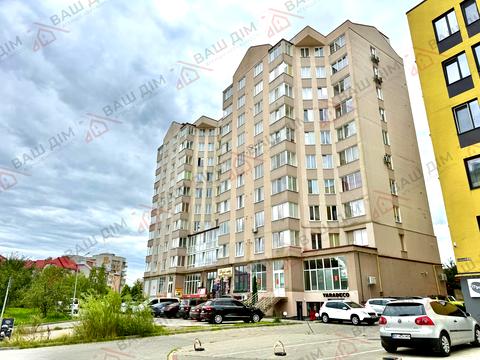 квартира за адресою Павла Скоропадського вул., 8