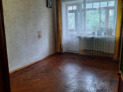 квартира за адресою Космонавтів вул., 6
