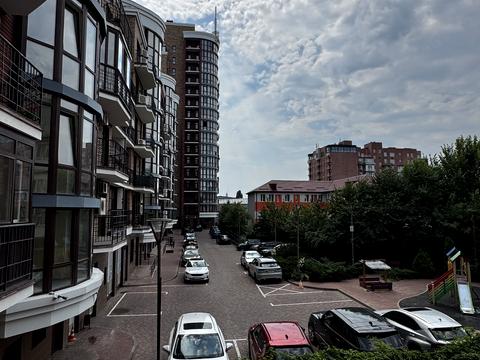 квартира за адресою Казимира Малевича вул. (Боженка), 48