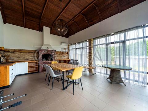 дом по адресу Соборна ул.