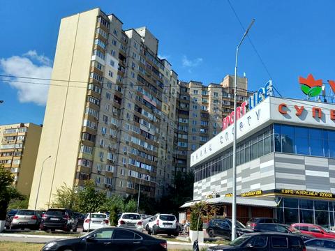 квартира по адресу Драгоманова ул., 40